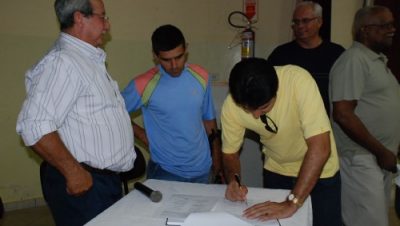 2944-misto-apresenta-nova-diretoria-e-comissao-tecnica-para-2009