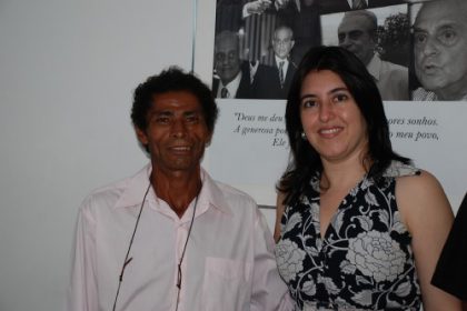 2956-prefeita-recebe-homenagem-de-maratonista