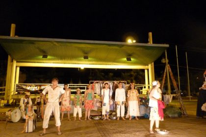 29671-grupo-identidade-apresenta-retirantes-no-proximo-domingo