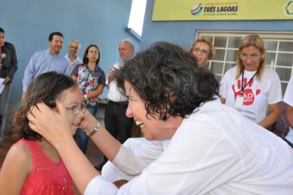 30064-entrega-de-oculos