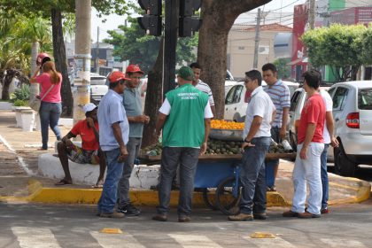 30211-desenvolvimento-economico-intensifica-fiscalizacao-de-ambulantes