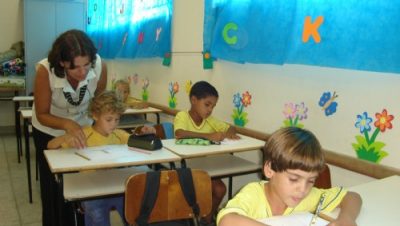 3093-ano-letivo-municipal-iniciou-na-segunda-feira