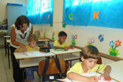 3093-ano-letivo-municipal-iniciou-na-segunda-feira