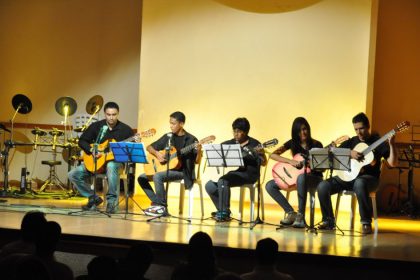 32498-alunos-dos-projetos-de-musica