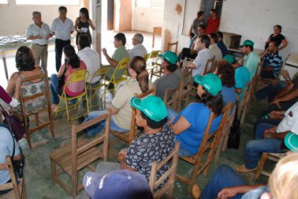 3282-secretaria-de-agronegocio-encerra-curso-no-arapua