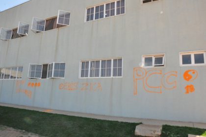 32876-casos-de-vandalismo-contra-escolas-municipais-estao-sendo-investigados
