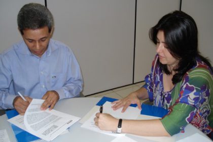 3317-simone-assina-contrato-de-repasse-de-r-9-milhoes-com-caixa-economica-federal