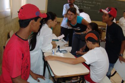 3341-simone-participa-de-sessao-da-camara-cidada