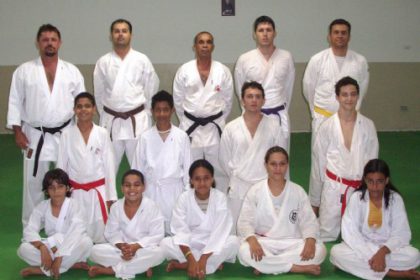 3527-karate-tras-oito-medalhas-para-tres-lagoas