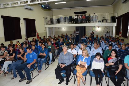 37149-projeto-pe-na-faixa-pe-no-freio