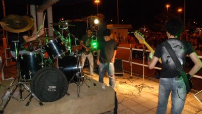 3749-rock-invade-a-praca-neste-domingo-31
