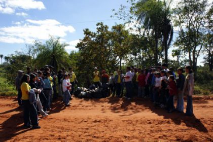 3760-guardioes-projeto-nascente-realiza-mutirao-de-limpeza