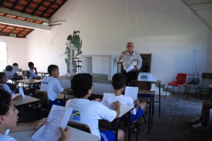 3982-projetos-assistenciais-propiciam-inclusao-atraves-da-musica