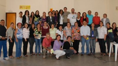 3991-conselho-municipal-dos-direitos-do-idoso-capacita-conselheiros