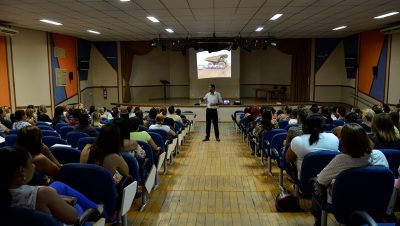 39969-palestra-teve-como-tema-superacao-pessoal