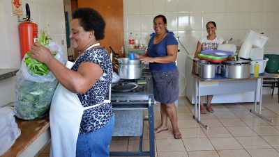 40460-volta-as-aulas-contara-com-novo-sistema-de-fornecimento-de-merenda