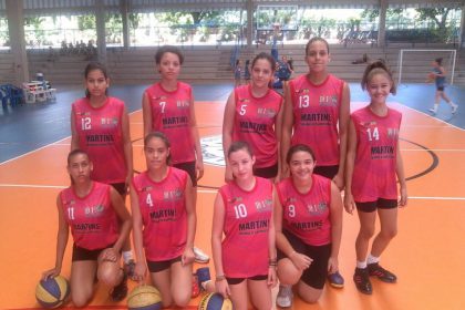 41175-equipe-de-basquete