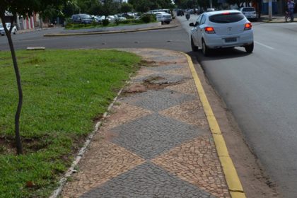 41197-o-material-esta-sendo-removido-para-ser-selecionado-e-reaproveitado