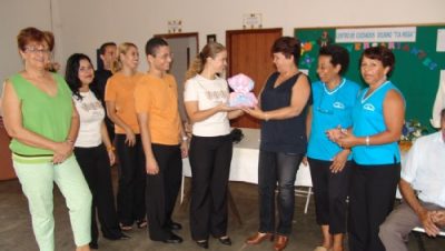 412-centro-tia-nega-amplia-parcerias