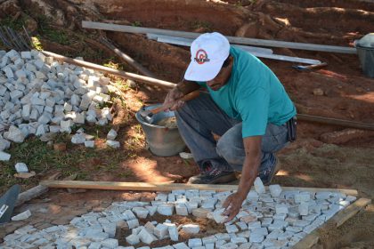 41515-dits-repondo-pedras-portuguesas