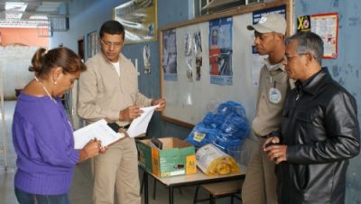 4222-saude-desenvolve-projeto-de-combate-a-dengue