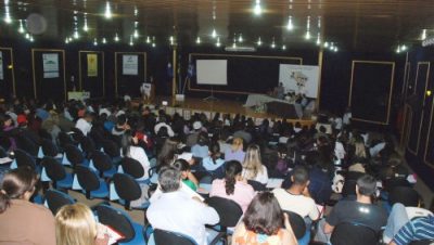 4231-conferencia-elege-propostas-sobre-direitos-da-crianca-e-adolescente