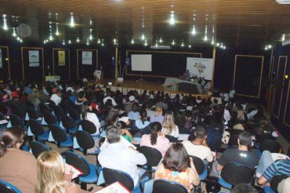 4231-conferencia-elege-propostas-sobre-direitos-da-crianca-e-adolescente