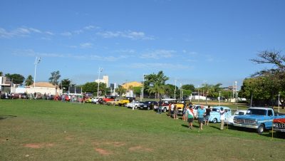 43094-5-encontro-de-carros-antigos-de-tres-lagoas