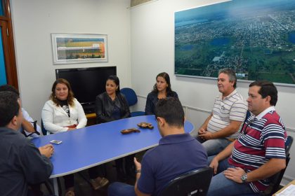43706-reuniao-com-comerciantes-locais