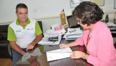 44348-secretario-de-esporte-e-prefeita-marcia-moura