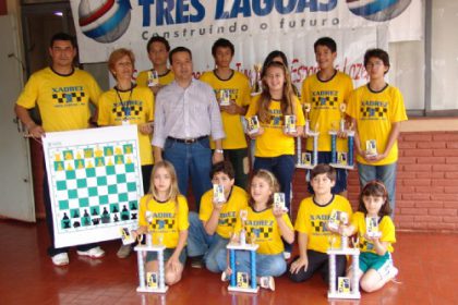 446-secretario-do-esporte-e-lazer-recebe-medalhistas