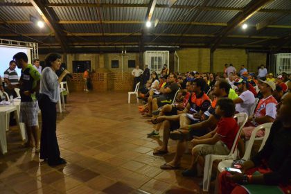 44603-prefeita-visita-ponto-de-apoio-do-rally-dos-sertoes