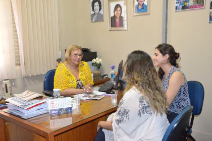 44885-visita-sede-assistencia-social