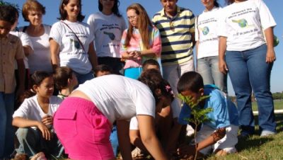 449-secretaria-do-meio-ambiente-comemora-o-dia-da-arvore