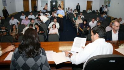 4568-queda-na-receita-pode-causar-demissao-nas-prefeituras