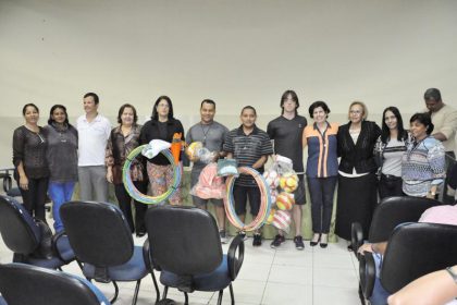 46193-foram-entregues-48-kits-para-professores-participantes