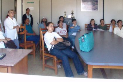 475-prefeitura-promove-curso-de-derivados-da-mandioca