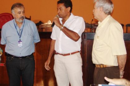 493-audiencia-publica-discute-orcamento-2006-na-camara
