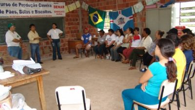 524-prefeitura-leva-novo-curso-ao-pontal-do-faia