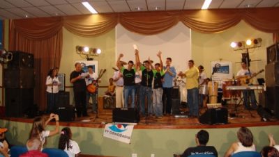 593-os-caculas-vencem-festival-de-musica-cancao-a-tres-lagoas