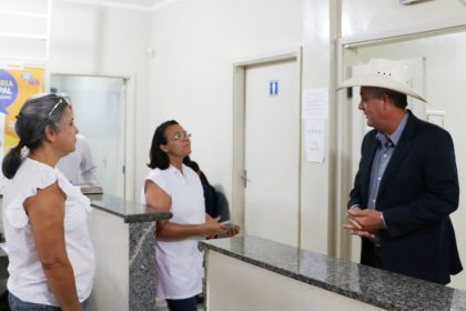 59671-prefeito-clinica-da-mulher-24-01-2017-1