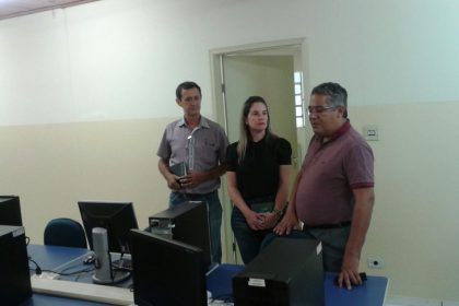 60014-visita-nucleo-de-inclusao-produtiva-1