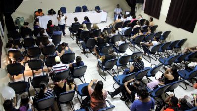 60225-reuniao-com-pais