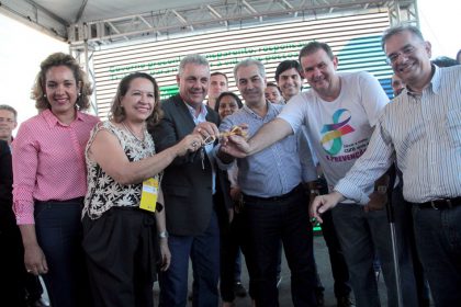 60577-visita-gov-feira-florestal-29-03-2017-4