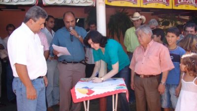 607-simone-lanca-pavimentacao-nas-ruas-de-jupia