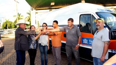 60776-entregas-de-veiculos-praca-ramez-12-04-2017-6