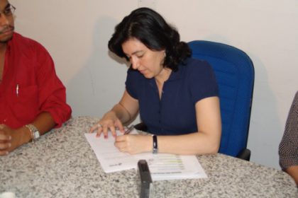 609-salas-de-informatica-serao-implantadas-em-mais-duas-escolas-da-reme