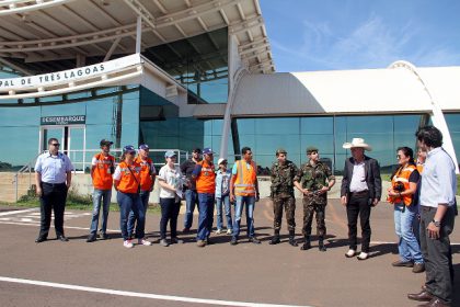 61225-aeroporto-acao-exercito-24-05-2017-2