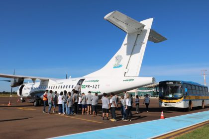 61404-visita-dos-alunos-apae-ao-aeroporto-07-06-2017-48