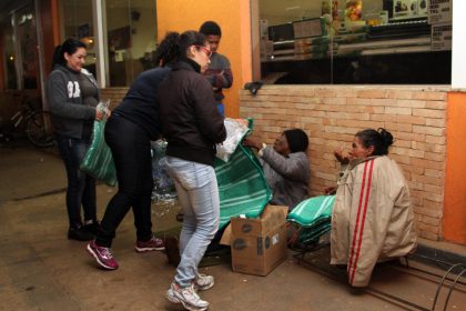 62141-entrega-de-cobertores-m-2